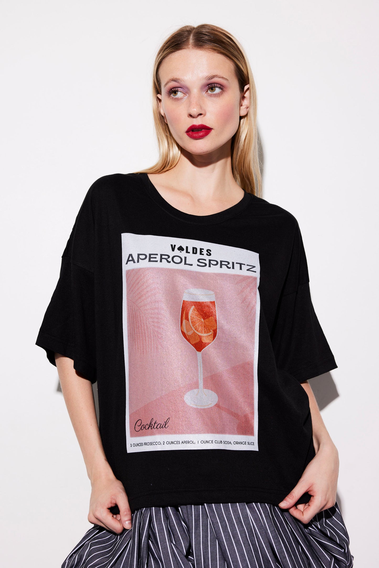 POLERA UNISEX ALGODÓN NEGRA- APEROL.