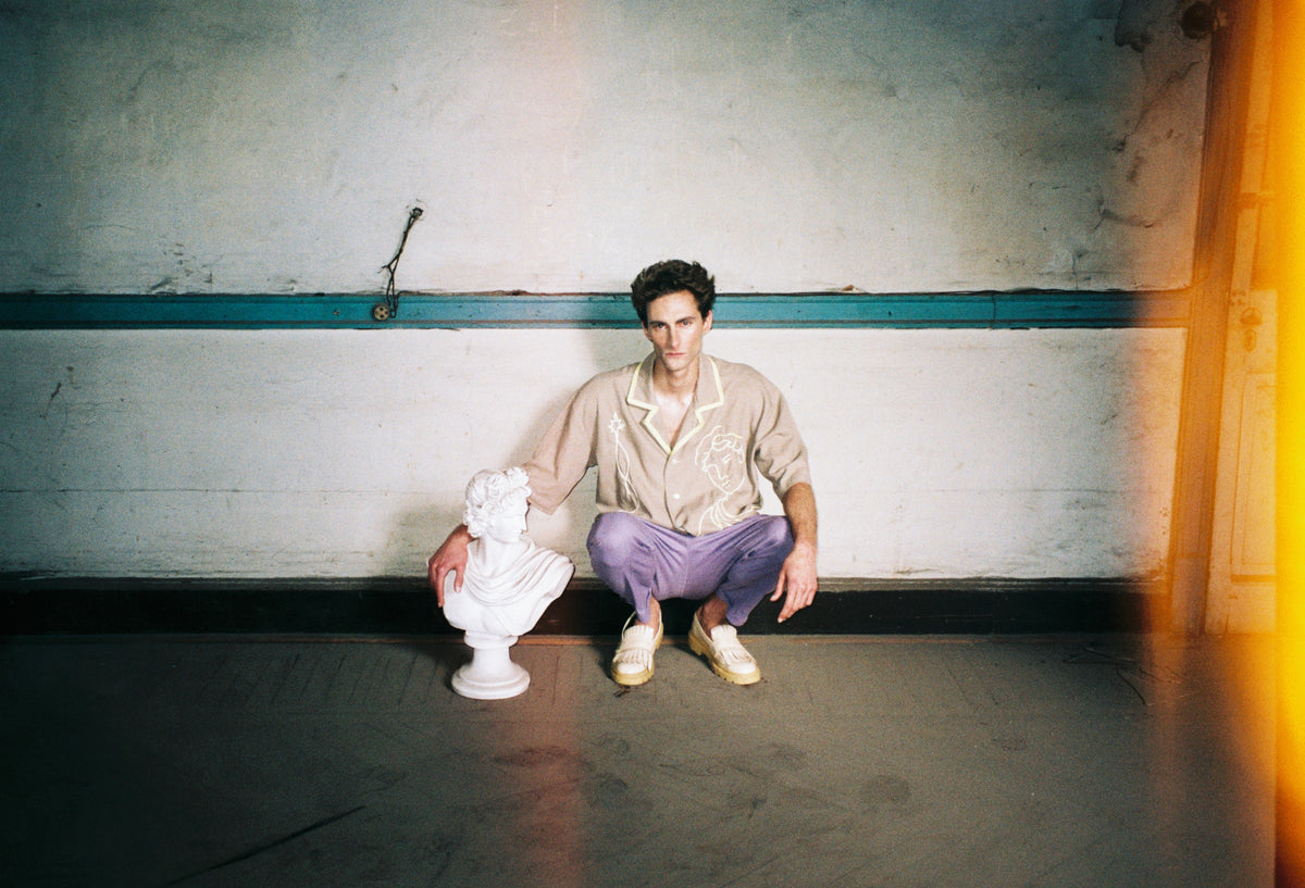 GUAYABERA MATEO TAUPÉ BORDADOS