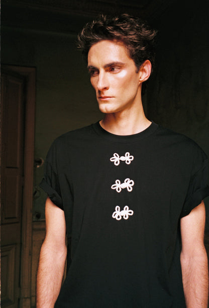 POLERA SEBASTIANA NEGRA  JAPO
