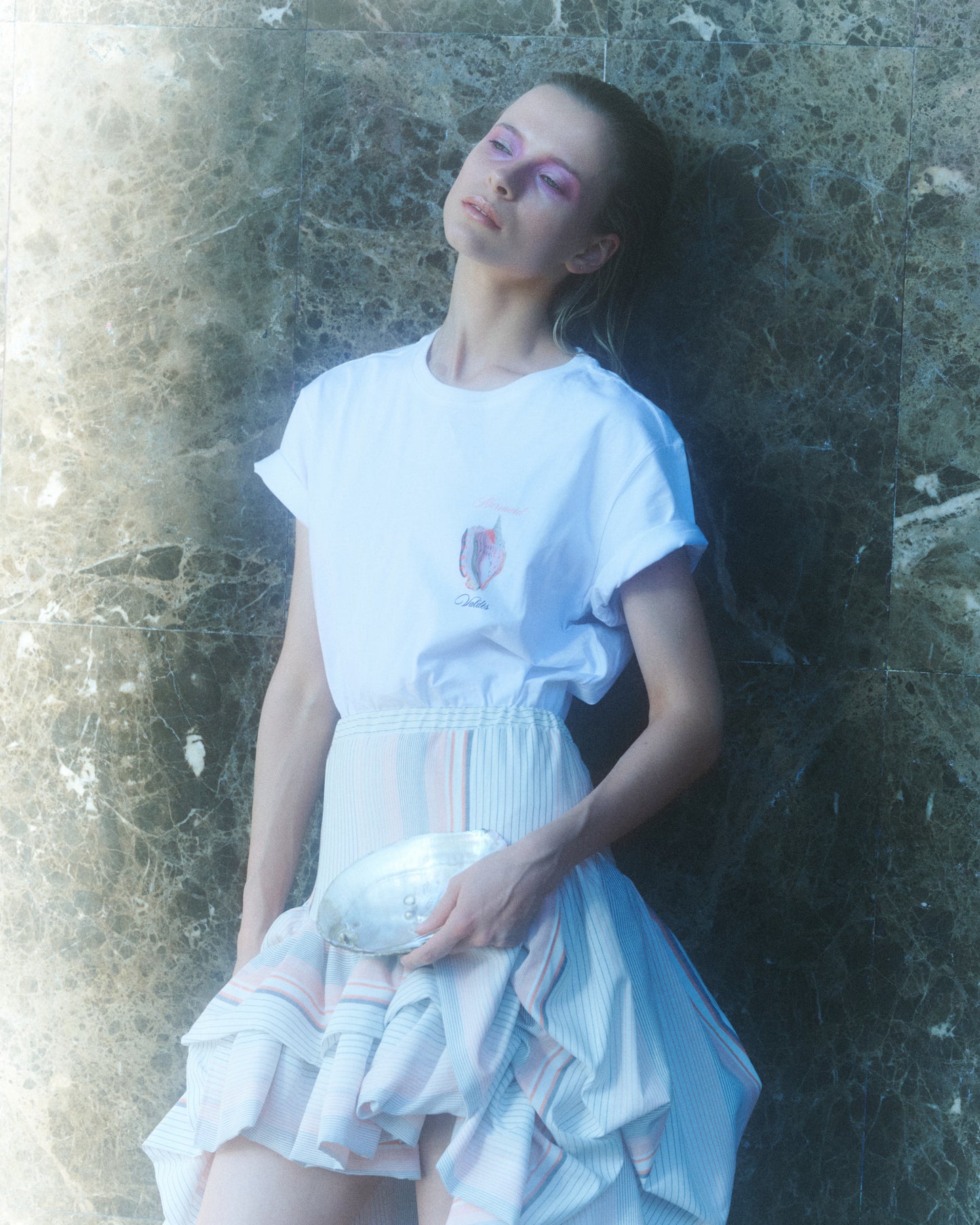 POLERA ALGODON NEGRA UNISEX   BOLSILLO CONCHA- SEBASTIANA.