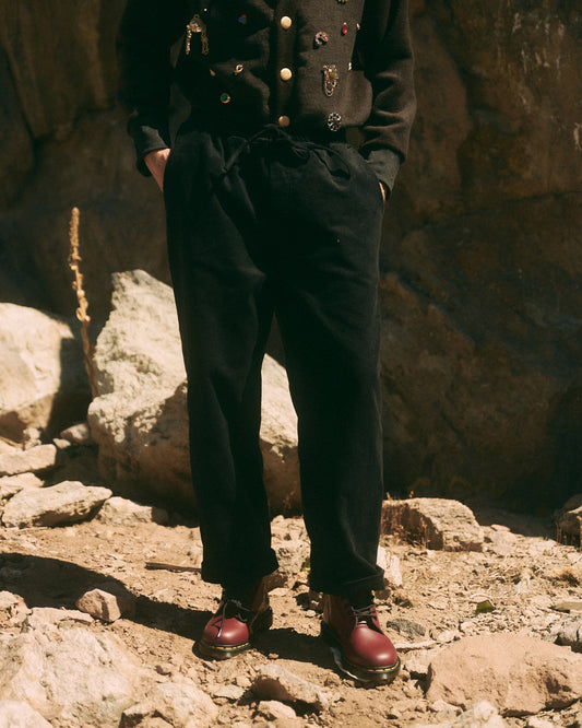 PANTALON BARREL COTELÉ NEGRO UNISEX