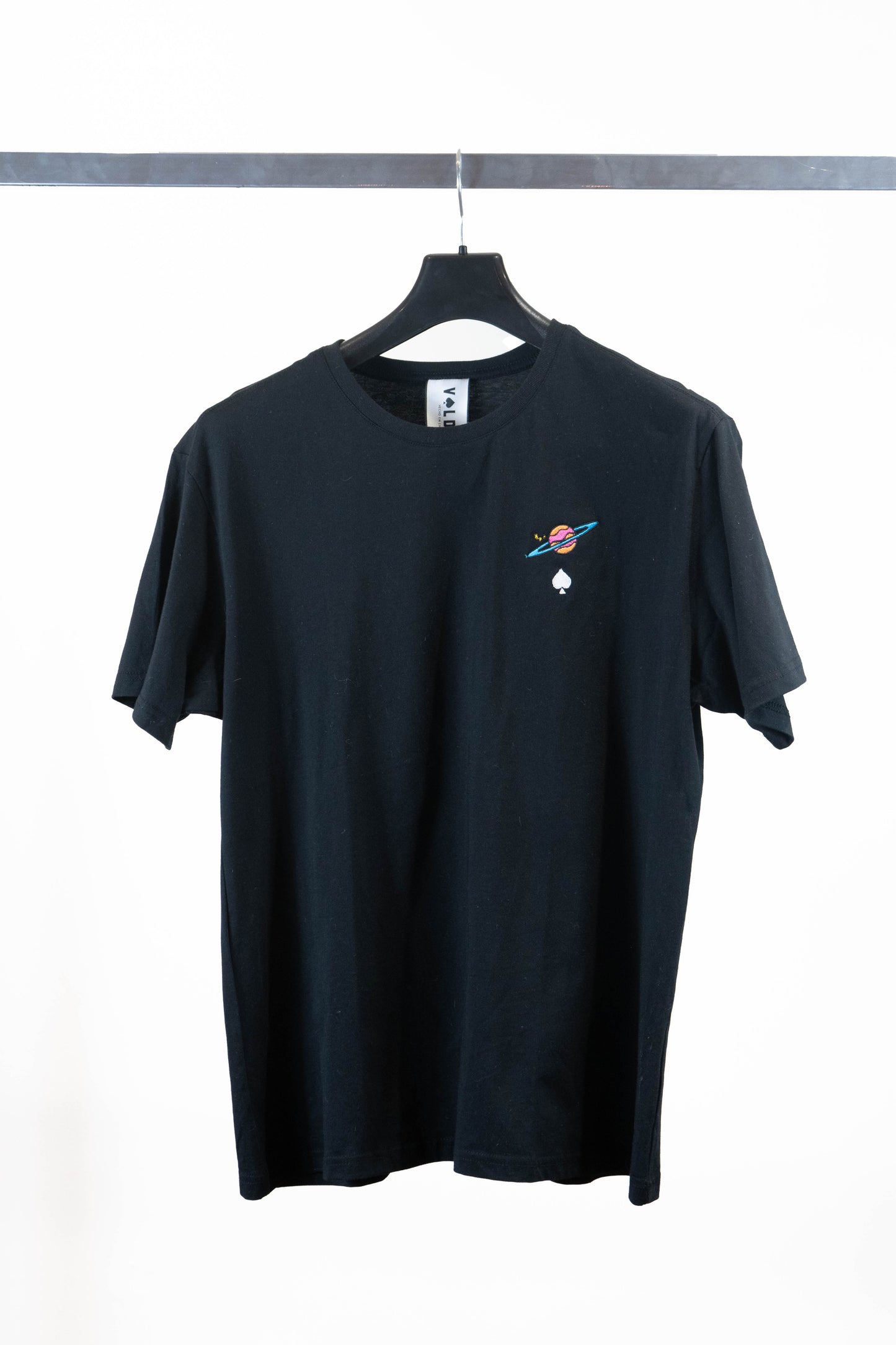 POLERA ALGODON NEGRA JUPITER UNISEX - SEBASTIANA