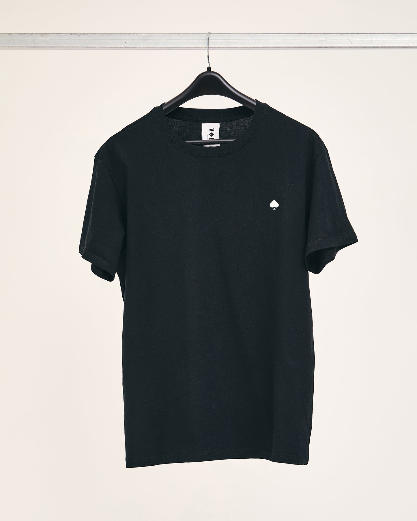 POLERA ALGODON NEGRA UNISEX - SEBASTIANA PICA BOLSILLO